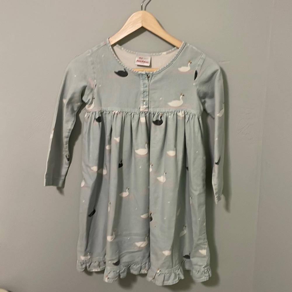 Hanna Andersson Girls Swan Dress